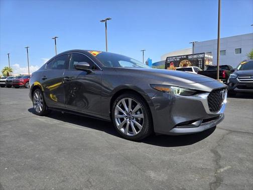 2019 Mazda Mazda3 FWD w/Premium Package