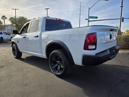 2024 RAM 1500 Classic Warlock Crew Cab 4x4 5'7' Box