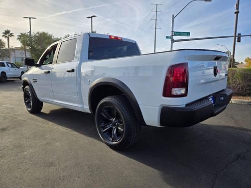 2024 RAM 1500 Classic Warlock Crew Cab 4x4 5'7' Box