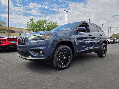 2021 Jeep Cherokee Latitude Lux