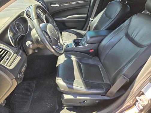 Granite Crystal Metallic Clearcoat 2020 Chrysler 300 Limited