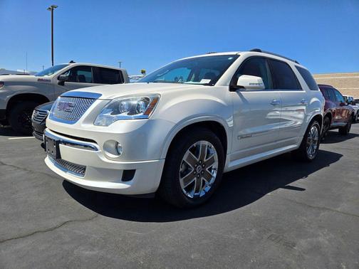 White Diamond Tricoat 2012 GMC Acadia Denali