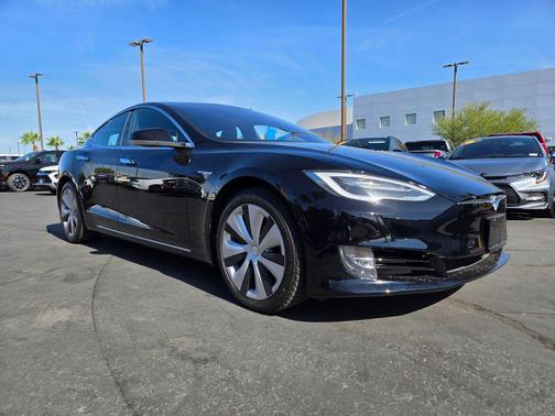 2020 Tesla Model S Long Range Plus