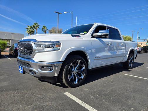 Bright White Clearcoat 2021 RAM 1500 Limited