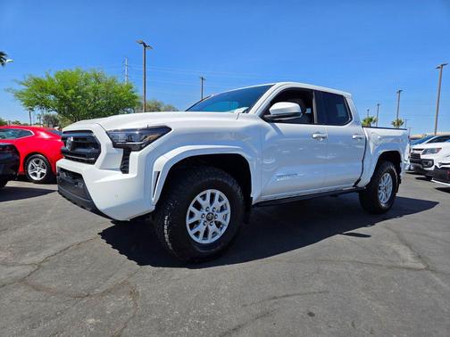 2024 Toyota Tacoma SR5