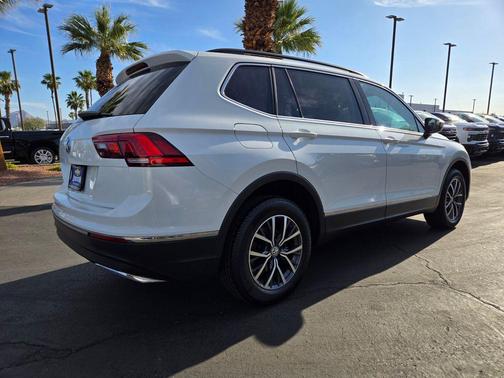 Pure White 2020 Volkswagen Tiguan 2.0T SE