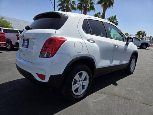 2022 Chevrolet Trax LS