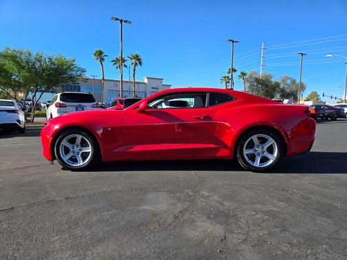 2023 Chevrolet Camaro 1LT