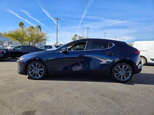 2022 Mazda Mazda3 FWD w/Select Package