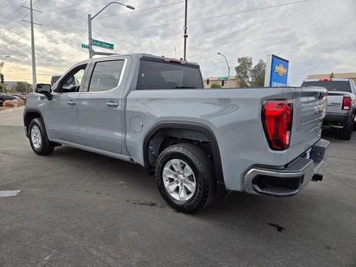 2024 GMC Sierra 1500 SLE