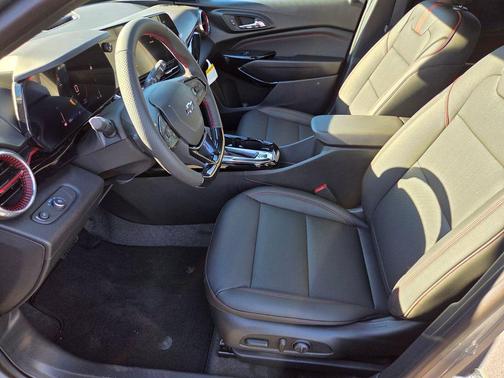 2026 Chevrolet Trax FWD 2RS