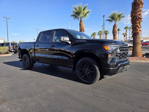 2025 Chevrolet Silverado 1500 Custom