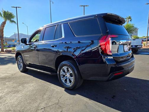 2022 GMC Yukon SLE