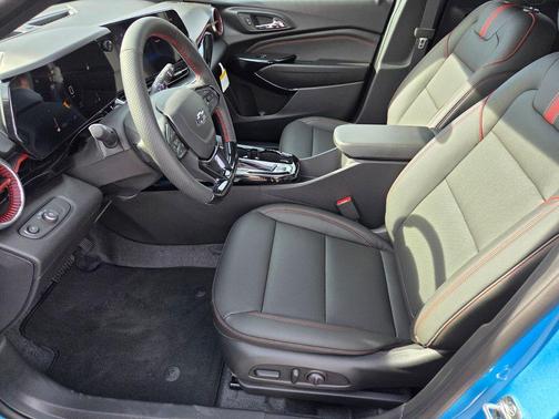 2026 Chevrolet Trax FWD 2RS
