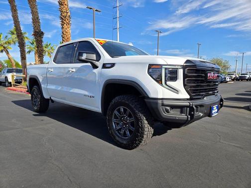 Summit White 2025 GMC Sierra 1500 AT4X