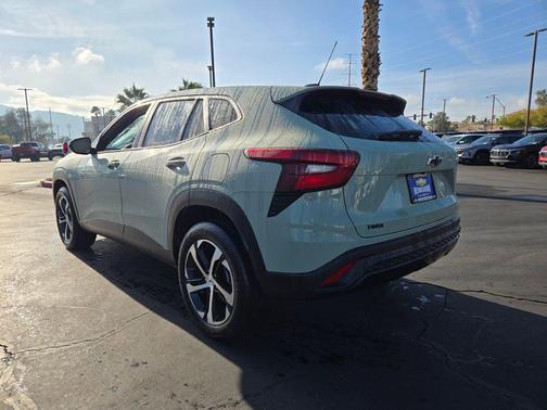 2024 Chevrolet Trax FWD 1RS