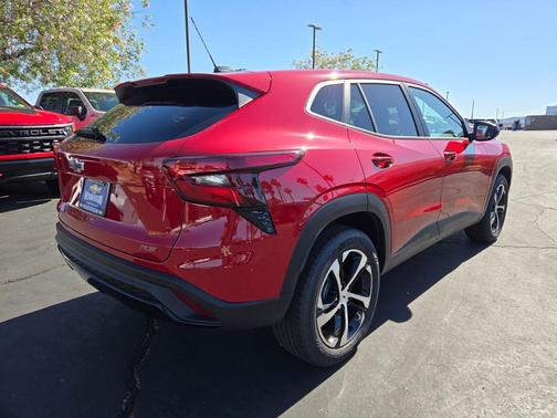 Apex Red 2026 Chevrolet Trax FWD 1RS