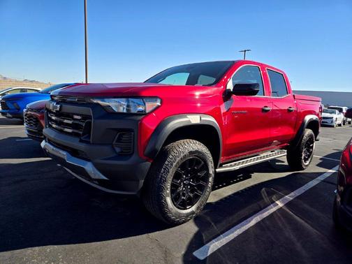 Radiant Red Tintcoat 2026 Chevrolet Colorado Trail Boss