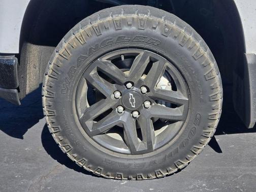 2020 Chevrolet Silverado 1500 Custom Trail Boss