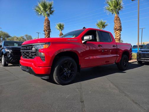 2025 Chevrolet Silverado 1500 Custom