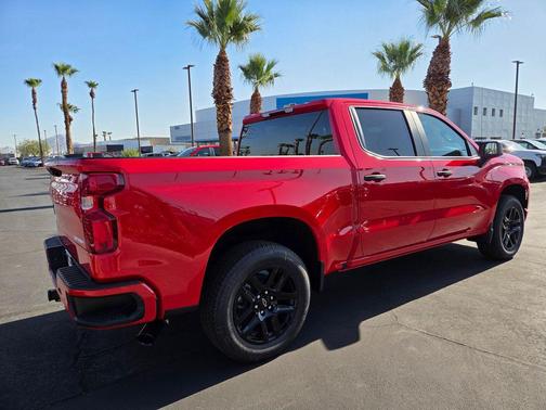 2025 Chevrolet Silverado 1500 Custom