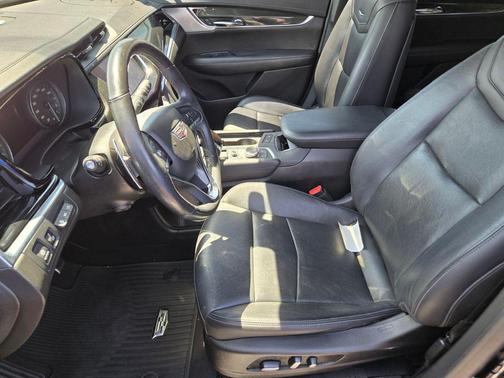 Stellar Black Metallic 2020 Cadillac XT6 Sport AWD