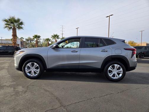 2024 Chevrolet Trax LS