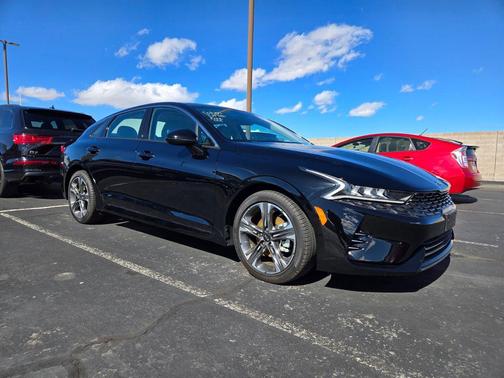 2021 Kia K5 EX