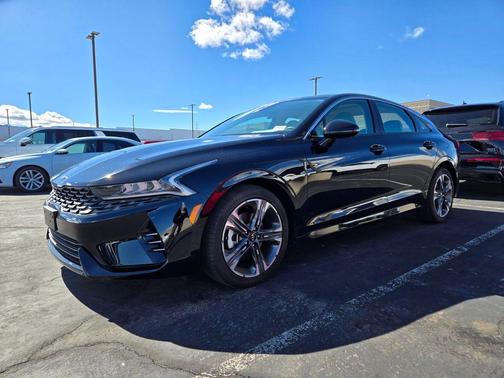 2021 Kia K5 EX