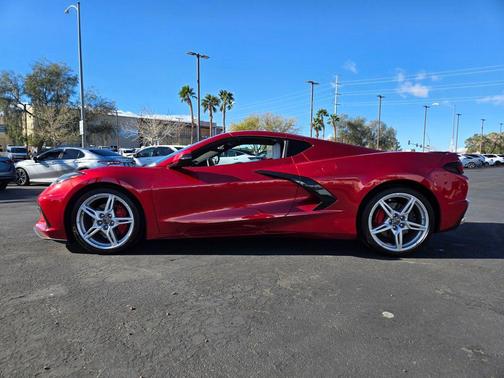 2022 Chevrolet Corvette Stingray w/2LT
