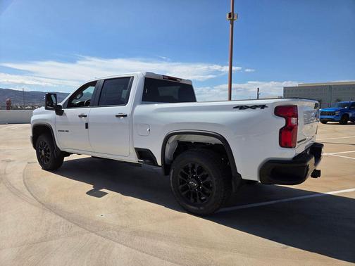 2025 Chevrolet Silverado 2500 Custom