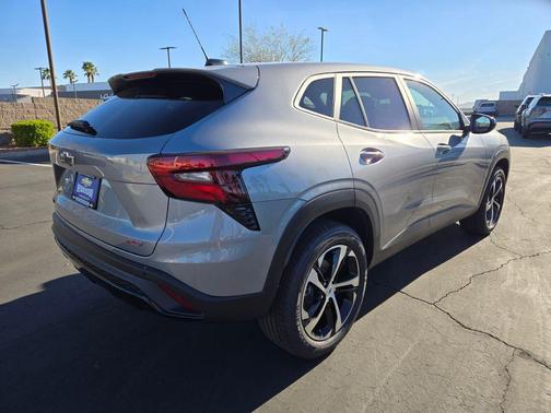 2026 Chevrolet Trax FWD 1RS