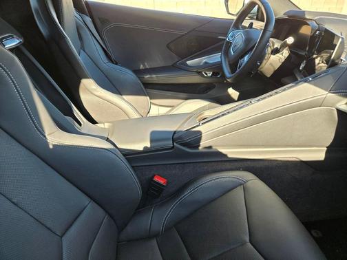 2024 Chevrolet Corvette Stingray w/1LT