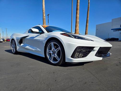 2024 Chevrolet Corvette Stingray w/1LT