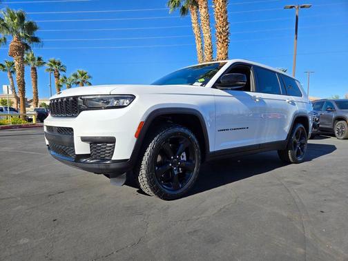 2022 Jeep Grand Cherokee L Altitude
