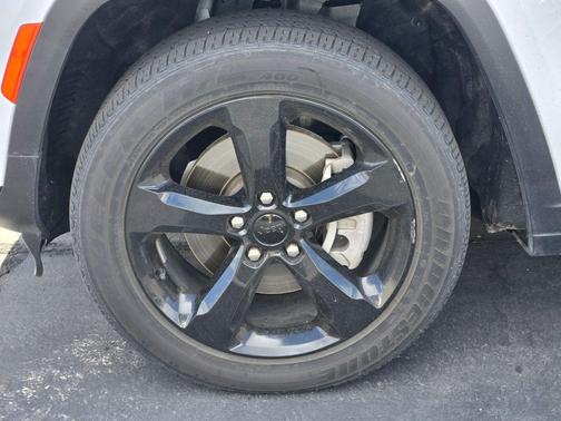 2022 Jeep Grand Cherokee L Altitude