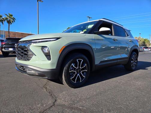 Cacti Green 2024 Chevrolet Trailblazer ACTIV