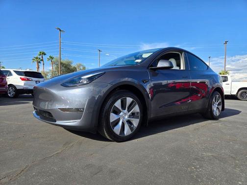 2023 Tesla Model Y Long Range Dual Motor All-Wheel Drive