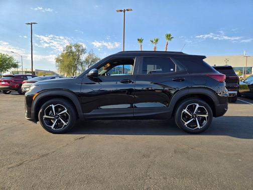 Mosaic Black Metallic 2023 Chevrolet Trailblazer RS