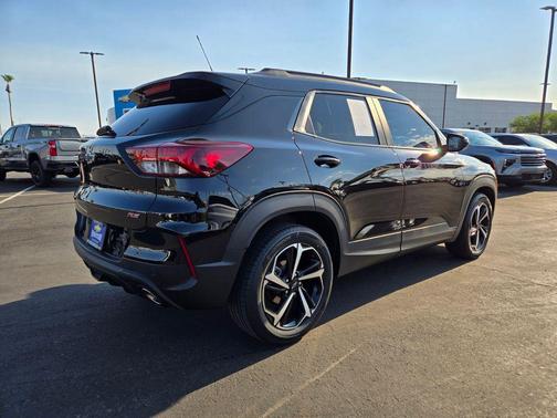 Mosaic Black Metallic 2023 Chevrolet Trailblazer RS