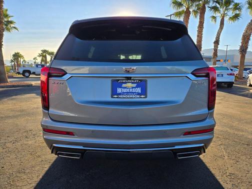 2025 Cadillac XT6 Premium Luxury FWD