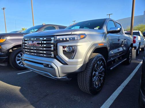 Sterling Metallic 2024 GMC Canyon Denali