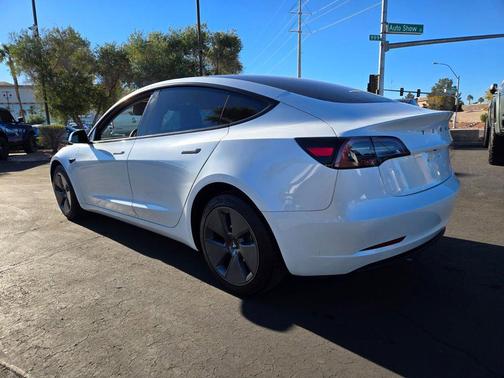 2023 Tesla Model 3 Standard Range