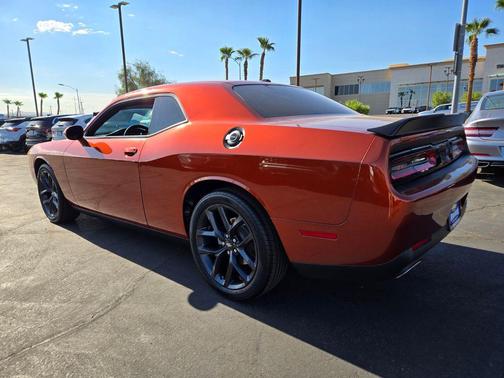 2022 Dodge Challenger SXT