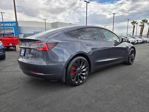 2023 Tesla Model 3 Performance