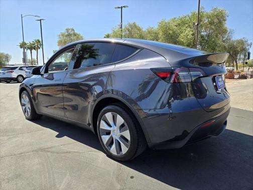 2024 Tesla Model Y Long Range Dual Motor All-Wheel Drive