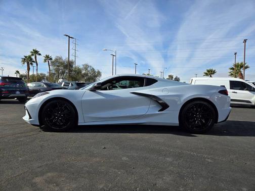 2023 Chevrolet Corvette Stingray w/1LT