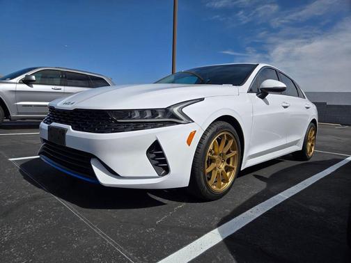 2024 Kia K5 LXS