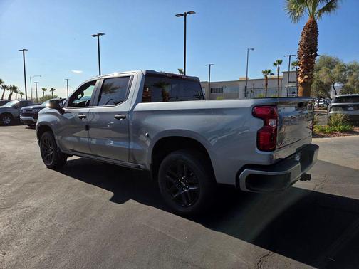 2025 Chevrolet Silverado 1500 Custom