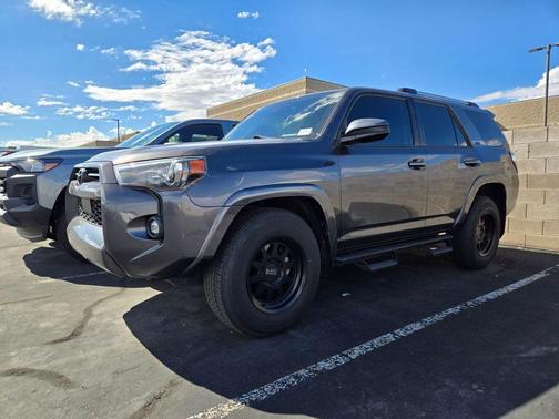 2023 Toyota 4Runner SR5